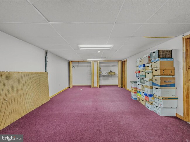 Building Photo - 73 Garden Dr