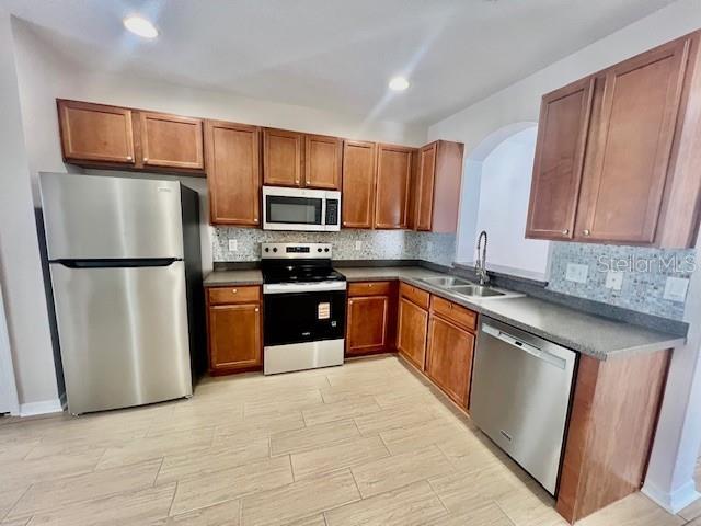 Building Photo - 15633 Stable Run Dr