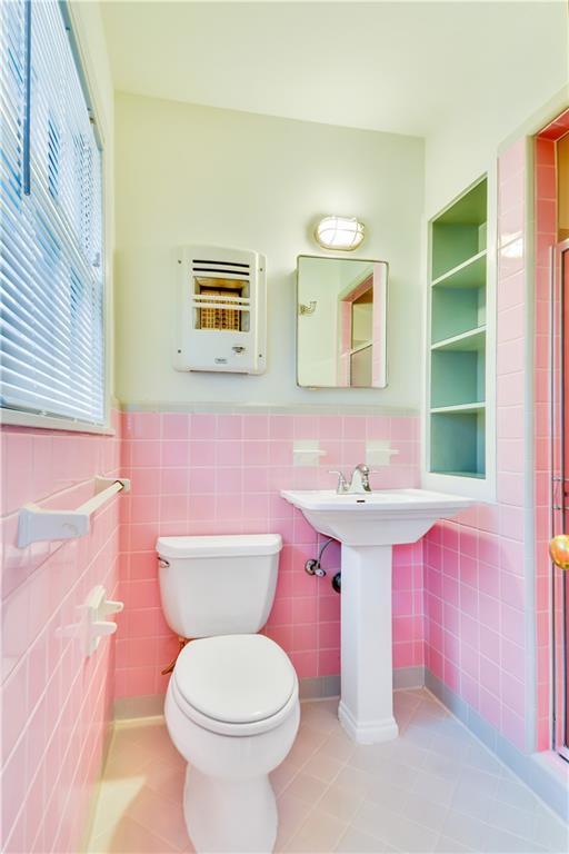 Building Photo - 2300 Rebel Rd