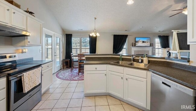 Building Photo - 3434 Alysheba Dr