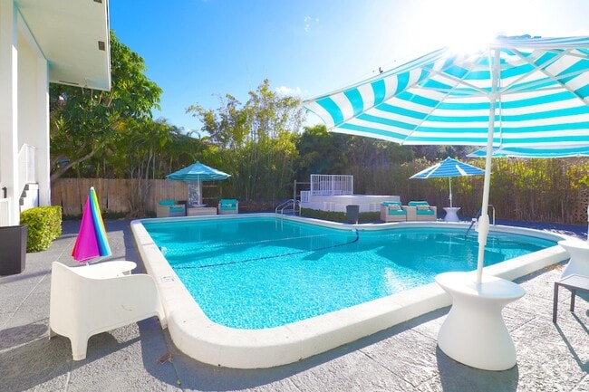 Building Photo - 501 N Ocean Blvd