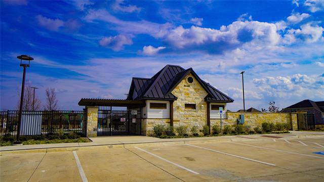 Building Photo - 5315 Tupper Ave