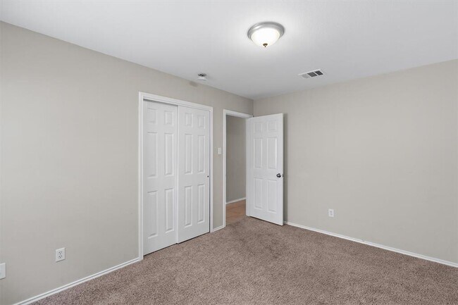 Building Photo - 1021 Rawhide Trail