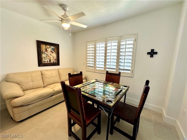 Building Photo - 10951 Gulf Shore Dr