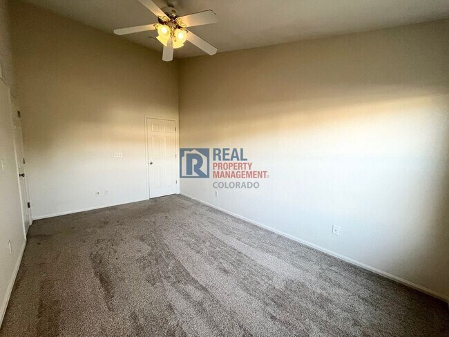 Building Photo - 15612 E 96th Way