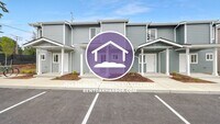 Building Photo - 2 Bed 1.5 Bath - Pet Friendly - NAS Whidbey