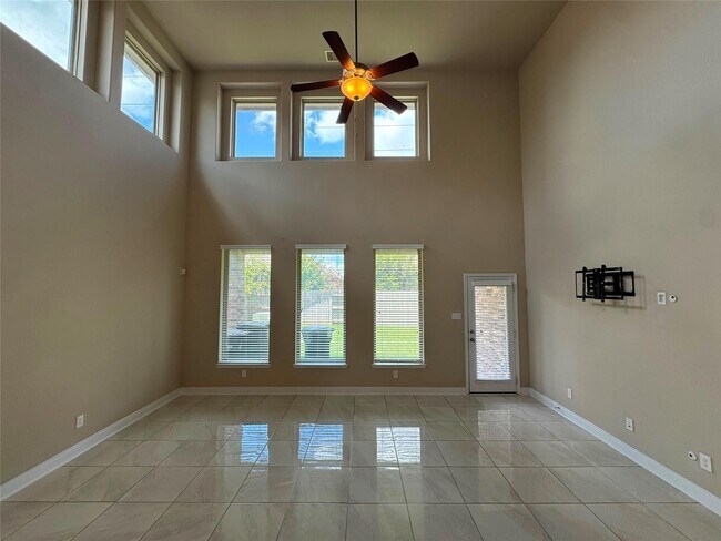 Building Photo - 4318 Bayberry Ridge Ln