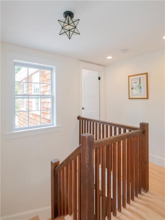 Building Photo - 122 Ruggles Ave