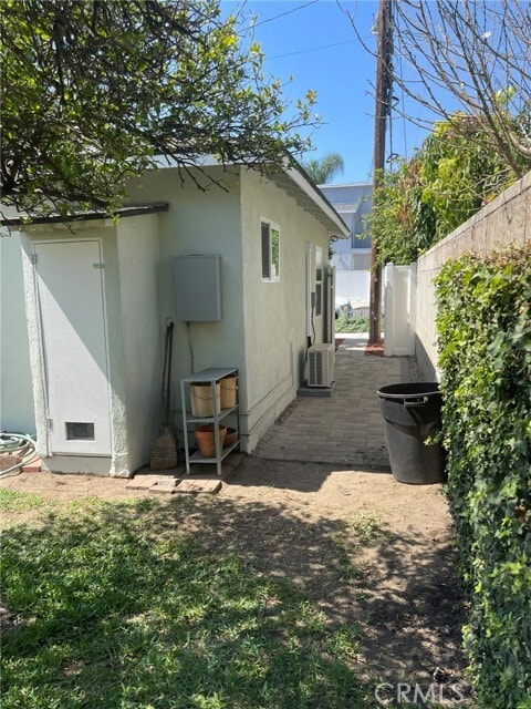 Building Photo - 3807 Mohawk St