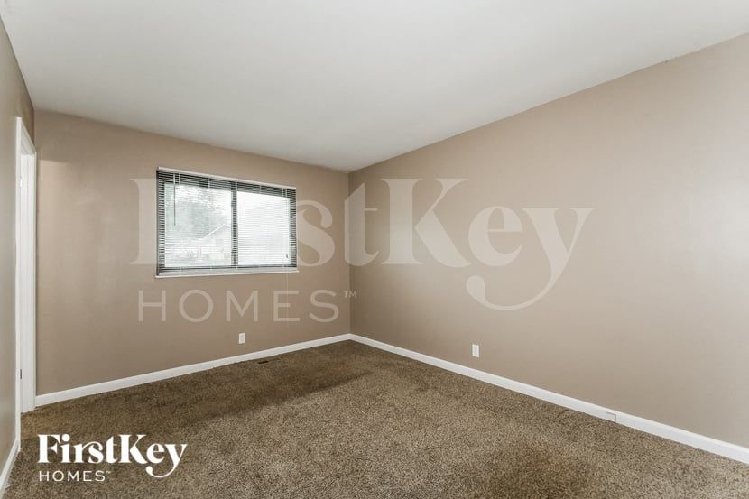 Building Photo - 3574 Norberg Dr
