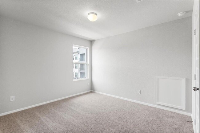 Building Photo - 2601 Totley Rd