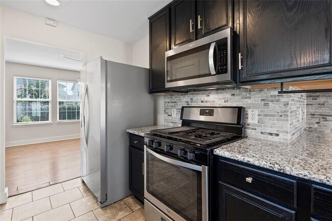 Building Photo - 20729 Patriot Park Ln