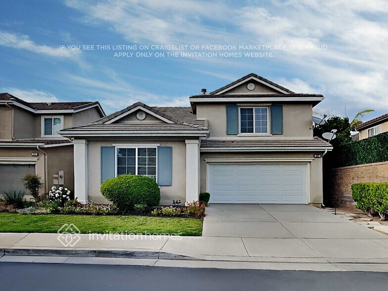 Primary Photo - 1057 E Agate Ct
