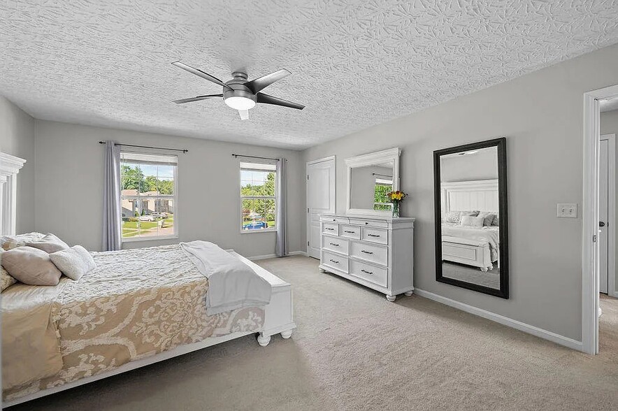 Building Photo - 2700 Dorado Ct