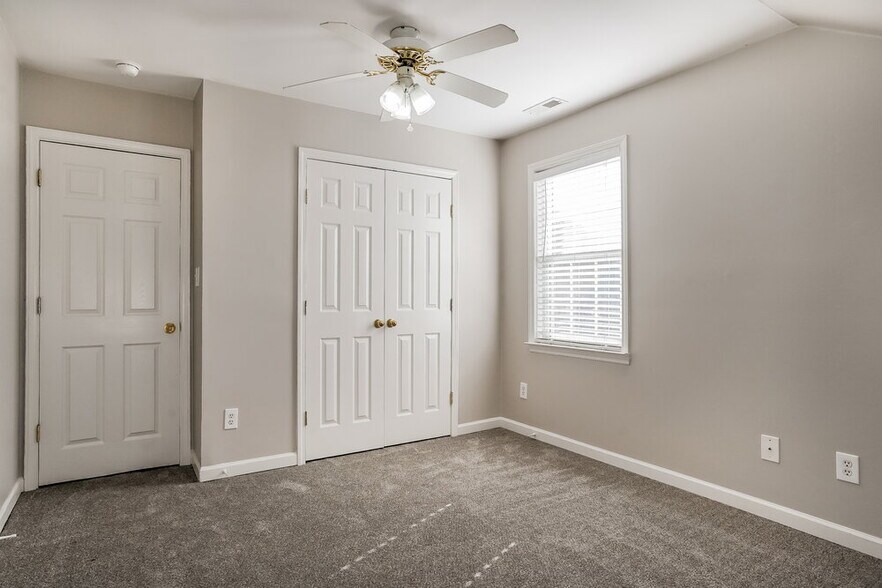 Building Photo - 4000 Mackinac Island Ln