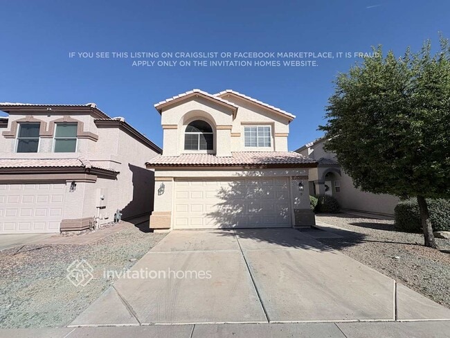 Building Photo - 3719 E Inverness Ave