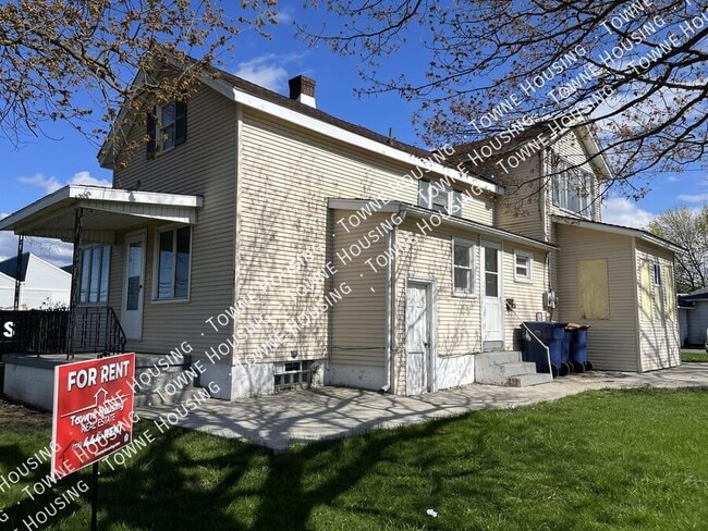 Building Photo - 340 Park Ave