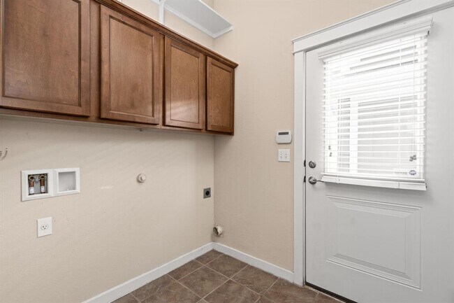 Building Photo - 4228 Berkman Dr