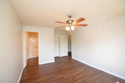 Building Photo - 7307 Chatham Ct