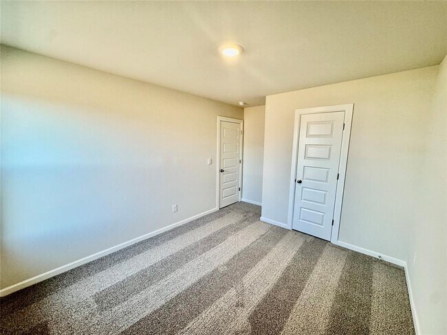 Building Photo - 6101 Blackwood Blvd