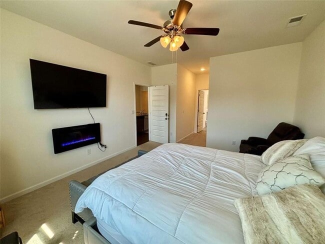 Building Photo - 95 Condor Ct