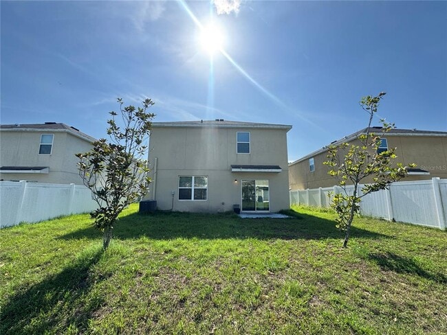 Building Photo - 2327 Ashberry Ridge Dr