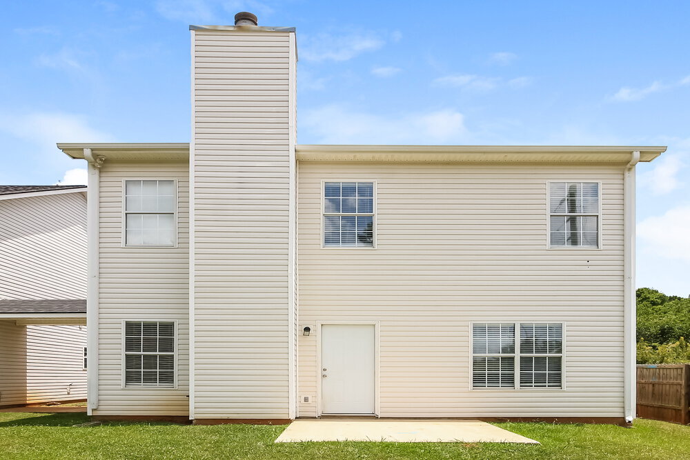 Building Photo - 7567 Winderemere Park