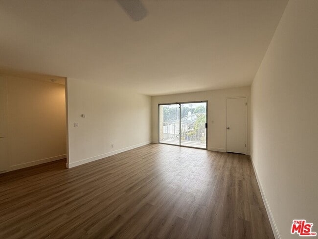 Building Photo - 523 Ashland Ave