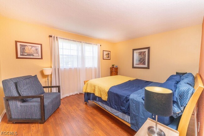 Building Photo - 3344 N Key Dr