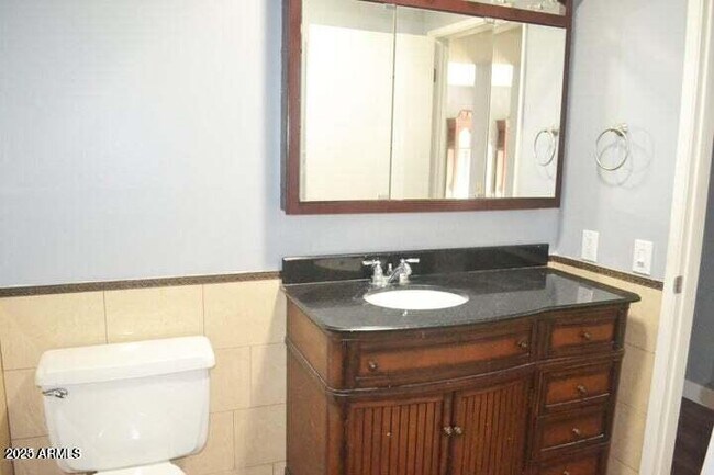 Building Photo - 9702 W Campana Dr