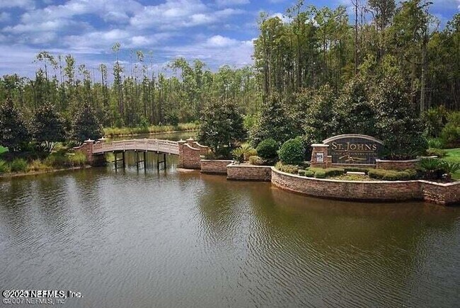 Building Photo - 1200 Stonehedge Trail Ln
