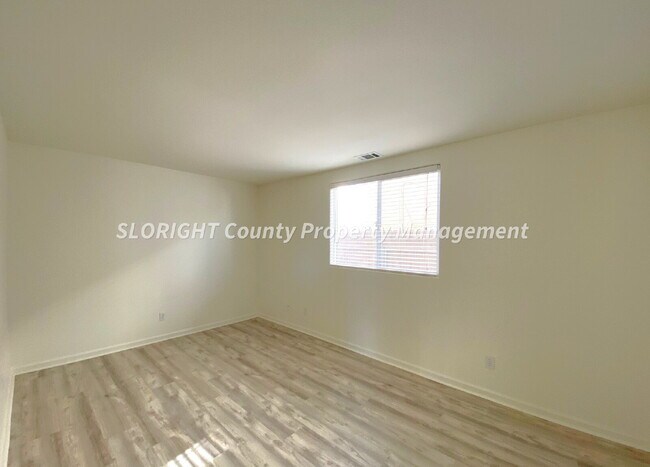 Building Photo - AVAILABLE NOW - Executive Style Santa Maria Home with 4 Bedrooms & 2.5 Bathrooms