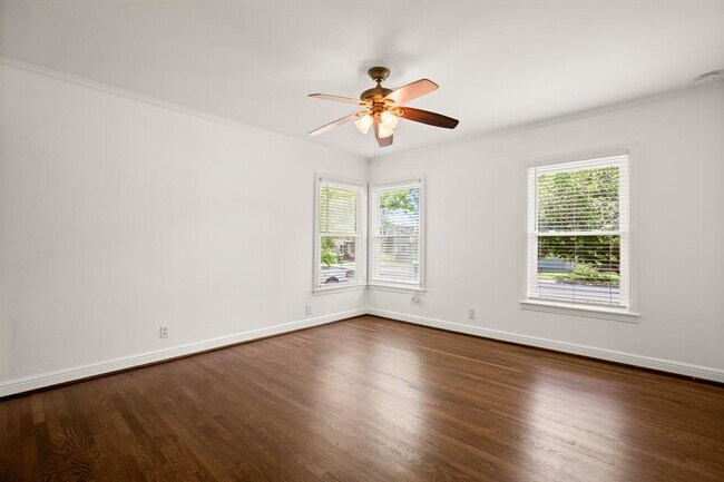 Building Photo - 5805 Bull Creek Rd