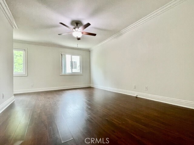 Building Photo - 2558 Orange Ave