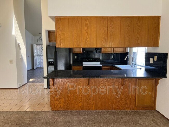 Building Photo - 1766 Bristol Ct