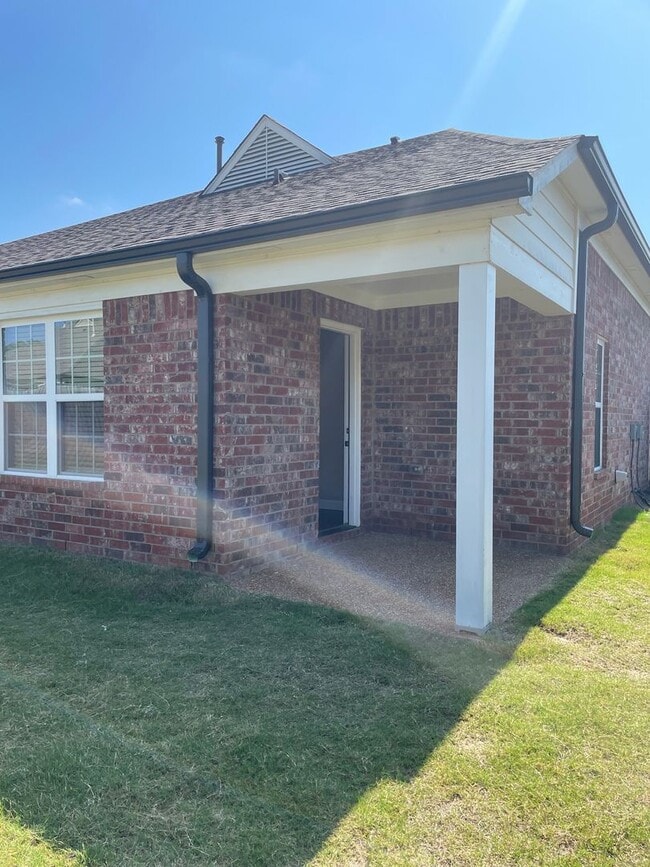Building Photo - 3383 Oodie Ln