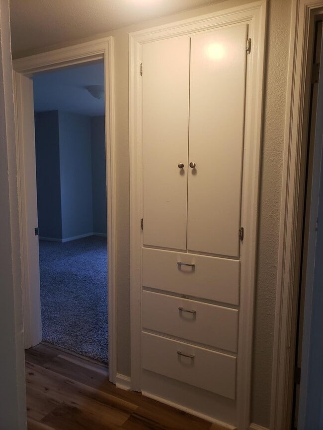Building Photo - Remodeled Bungalow in Camas!