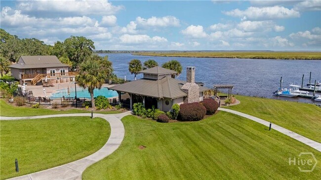 Building Photo - Richmond Hill 3 Bedrooms 2 1/2 Baths with Lagoon View, Screened Porch and Amenities