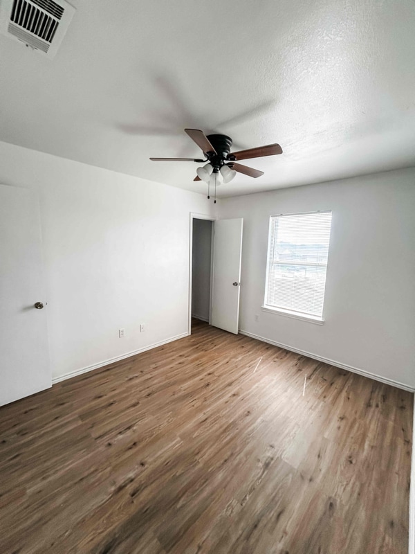 Building Photo - 1604 Windward Dr