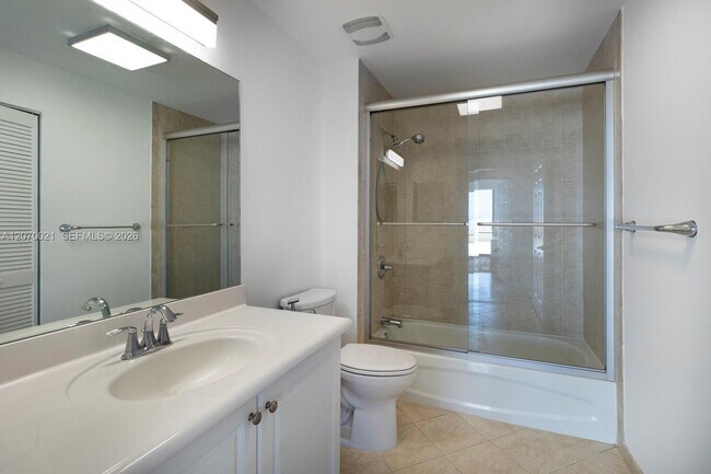 Building Photo - 8395 SW 73rd Ave