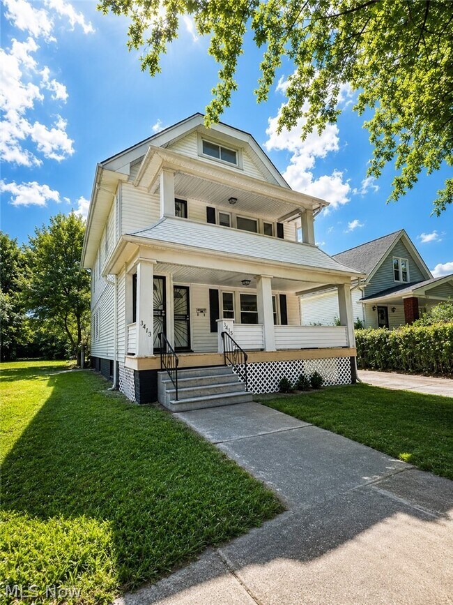 Building Photo - 3415 E 113th St