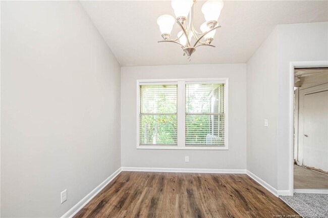Building Photo - 6760 Willowbrook Dr