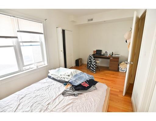 Building Photo - 141 Brighton Ave