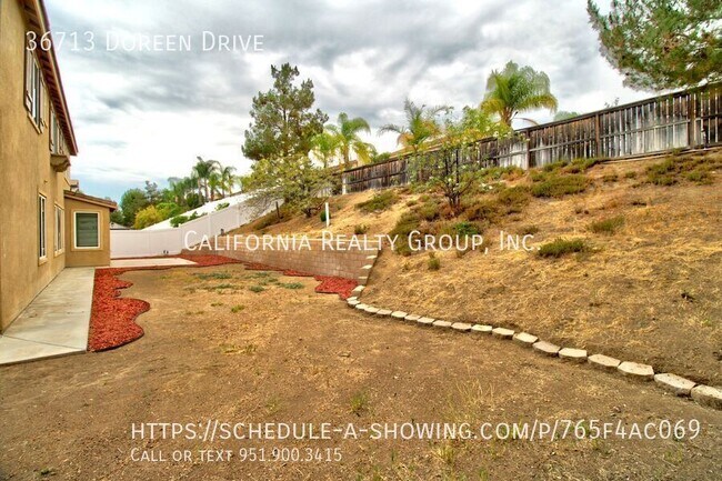 Building Photo - 36713 Doreen Dr