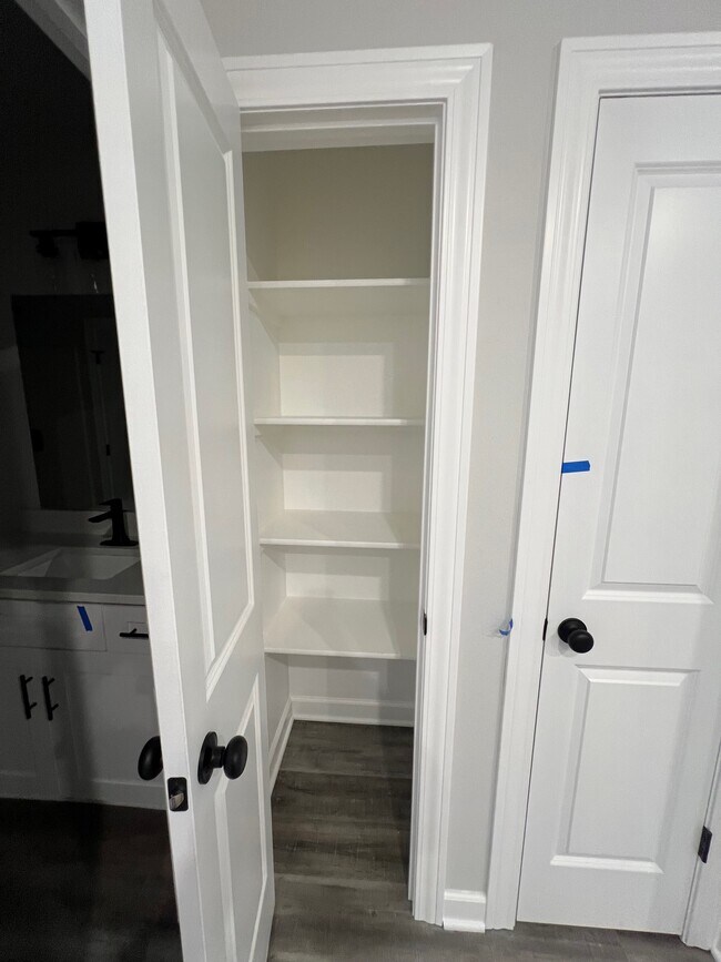 Building Photo - 81 SE 351st Rd