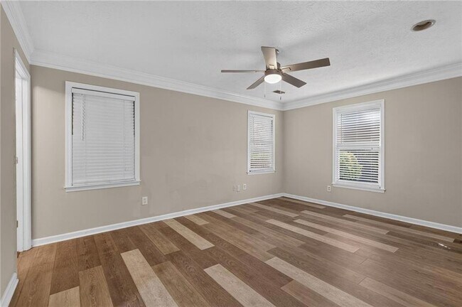 Building Photo - 4053 Cooper Ridge Ct SE