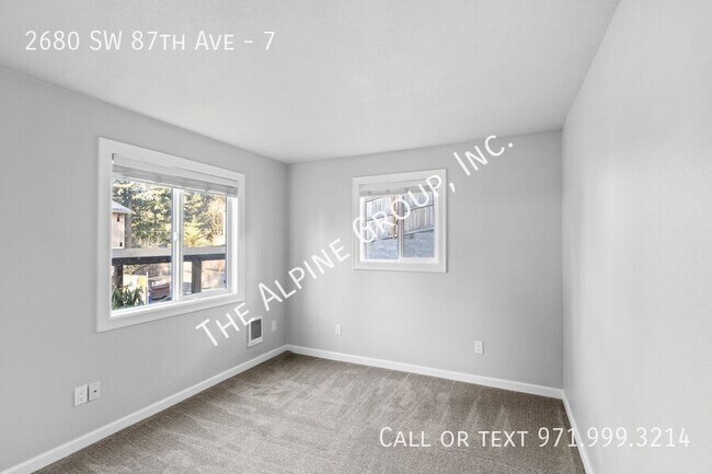 Building Photo - 2680 SW 87th Ave