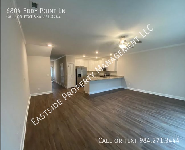 Building Photo - 6804 Eddy Point Ln