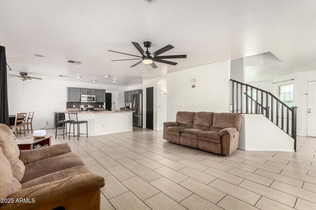 Building Photo - 8812 N 67th Dr