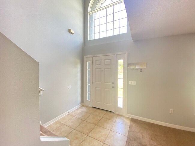 Building Photo - Beautiful 4B/3.5B/2 Car Garage 2-Story Home!